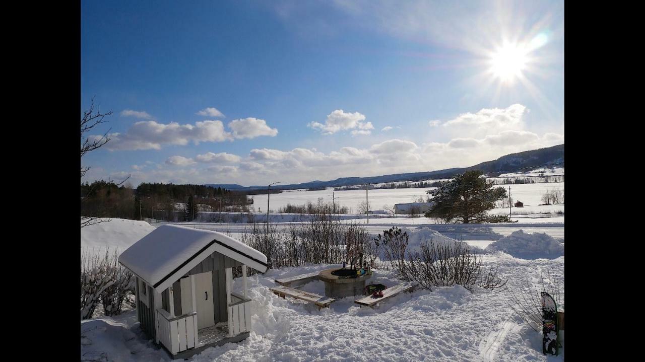 Villa Utanfoer Oernskoeldsvik, Hoega Kusten Exterior foto